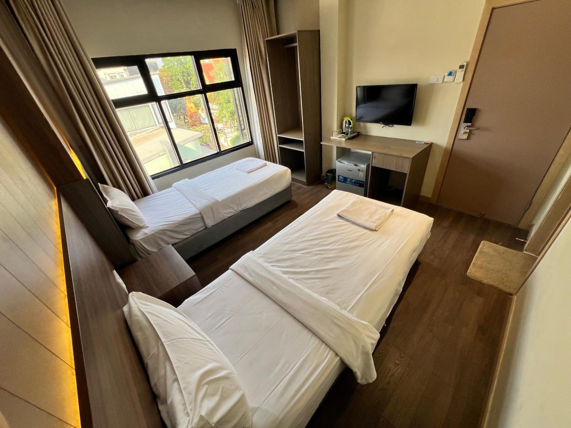 Lucie Hotel Viêng Chăn Ngoại thất bức ảnh