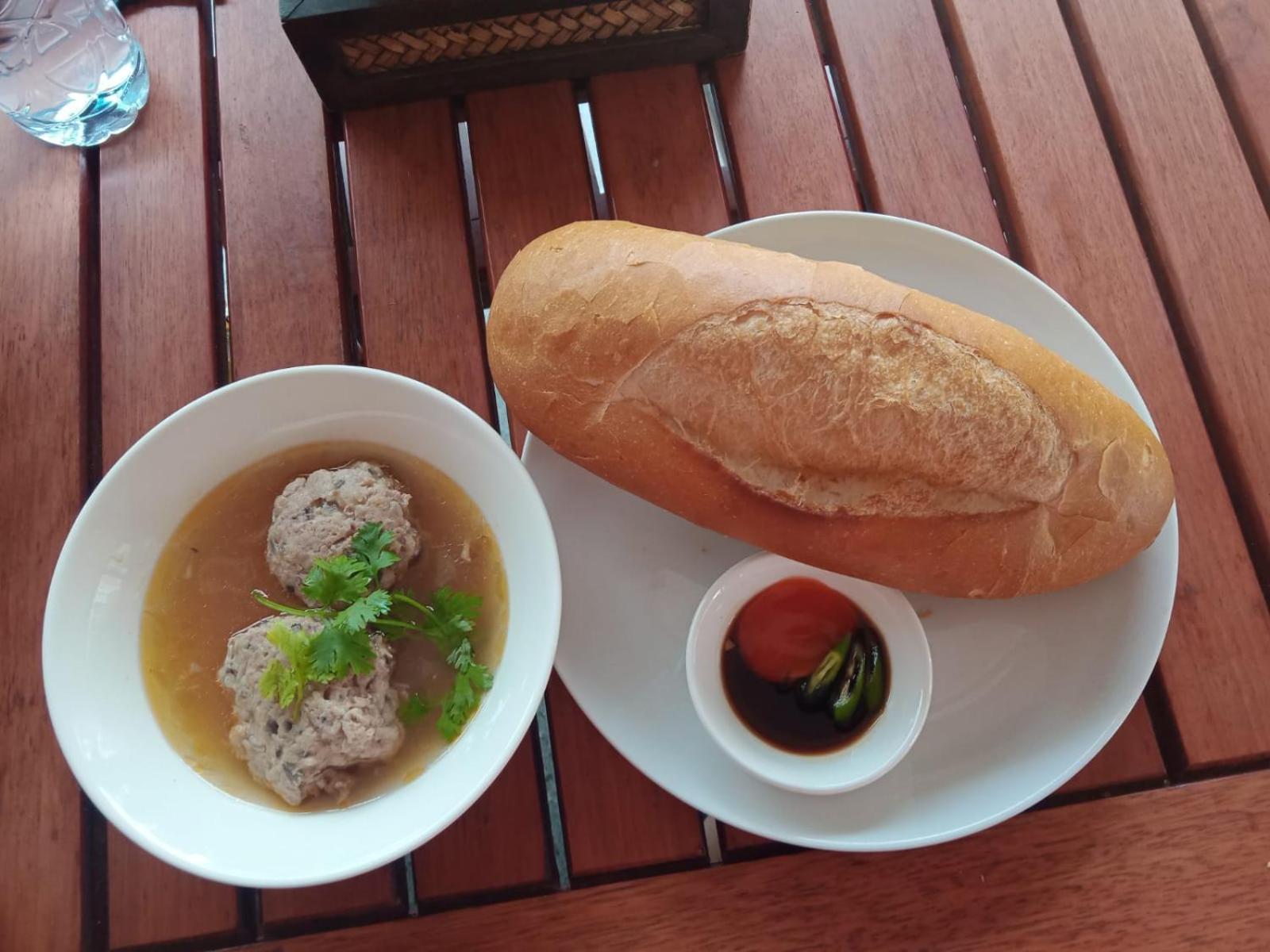 Lucie Hotel Viêng Chăn Ngoại thất bức ảnh